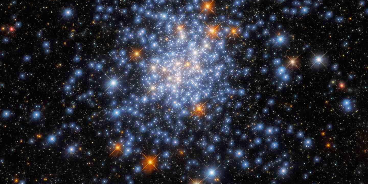 1625322270 hubble space insert 1440x720 - ناسا و رونمایی از تصویر خوشه ستاره ای NGC 330