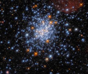 1625322270 hubble space insert 295x250 - ناسا و رونمایی از تصویر خوشه ستاره ای NGC 330