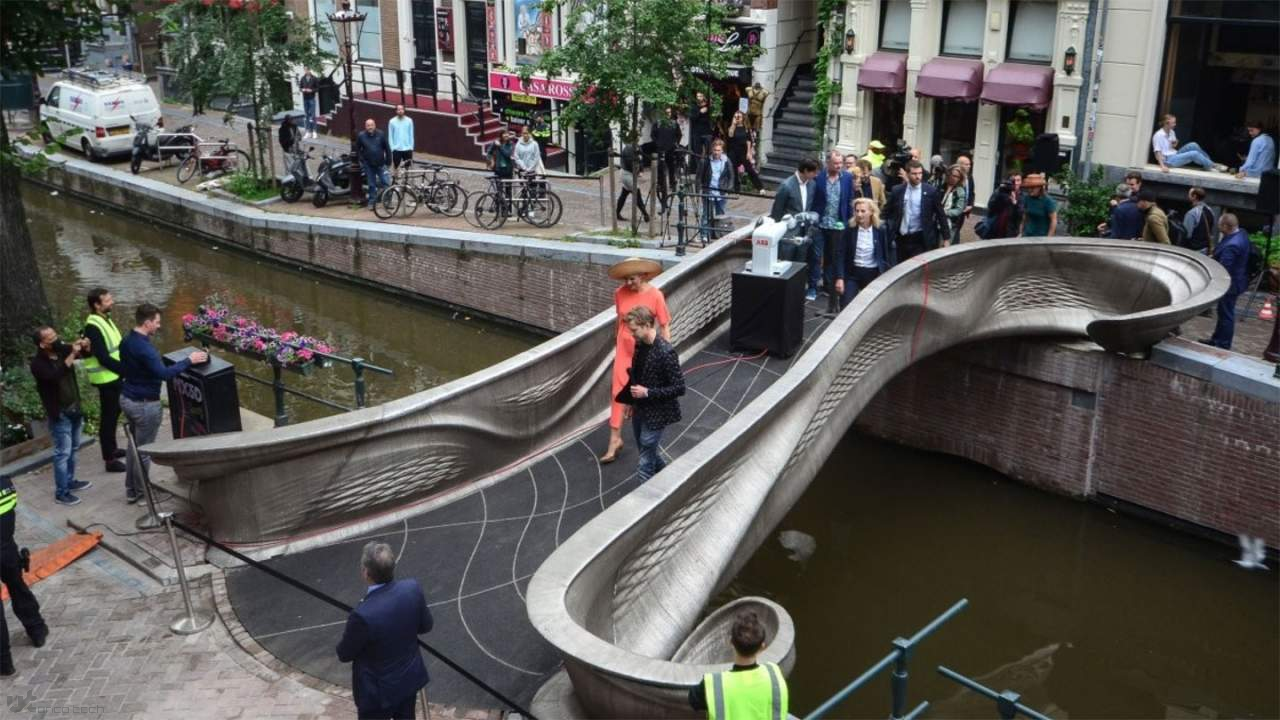 1626700052 image 2021 07 19 173657 - اولین پل ساخته شده توسط پرینتر سه بعدی در شهر آمستردام افتتاح شد