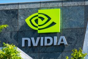 nvidia logo 285x190 - انویدیا از سرقت رفتن داده های این کمپانی طی حمله سایبری هفته گذشته خبر داد