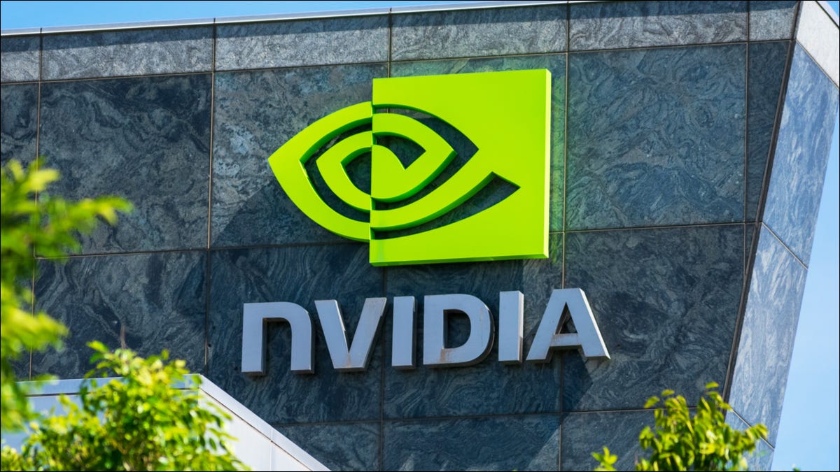nvidia logo - انویدیا از سرقت رفتن داده های این کمپانی طی حمله سایبری هفته گذشته خبر داد