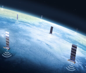 معایب بزرگ اینترنت ماهواره ای استارلینک
