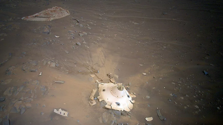 other landing parts found on mars 1655495372 - کشفی غیر منتظره توسط کاوشگر استقامت بر روی مریخ + مستند 2 ساعته کاوشگر استقامت و ویدئوی رسمی ناسا با زیرنویس فارسی