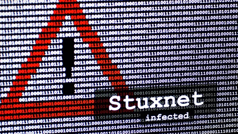 stuxnet 1657650217 - مشهورترین ویروس ها و کلاهبرداری های تاریخ اینترنت
