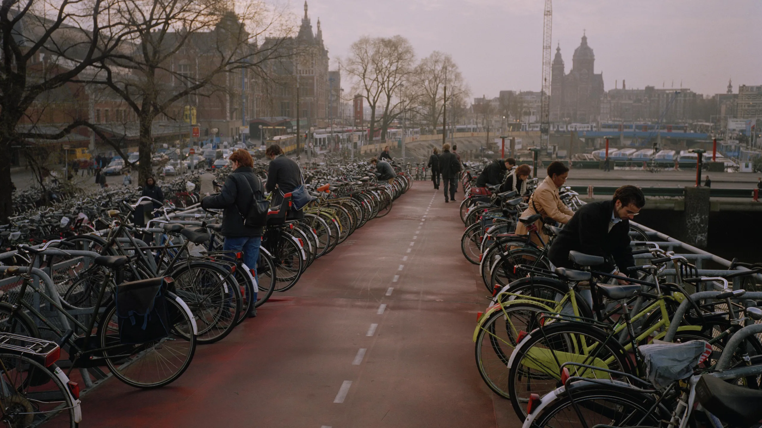 Kois Cycling Netherlands - دولت فرانسه برای جایگزینی خودرو با دوچرخه به شهروندان یارانه 4000 یورویی می دهد